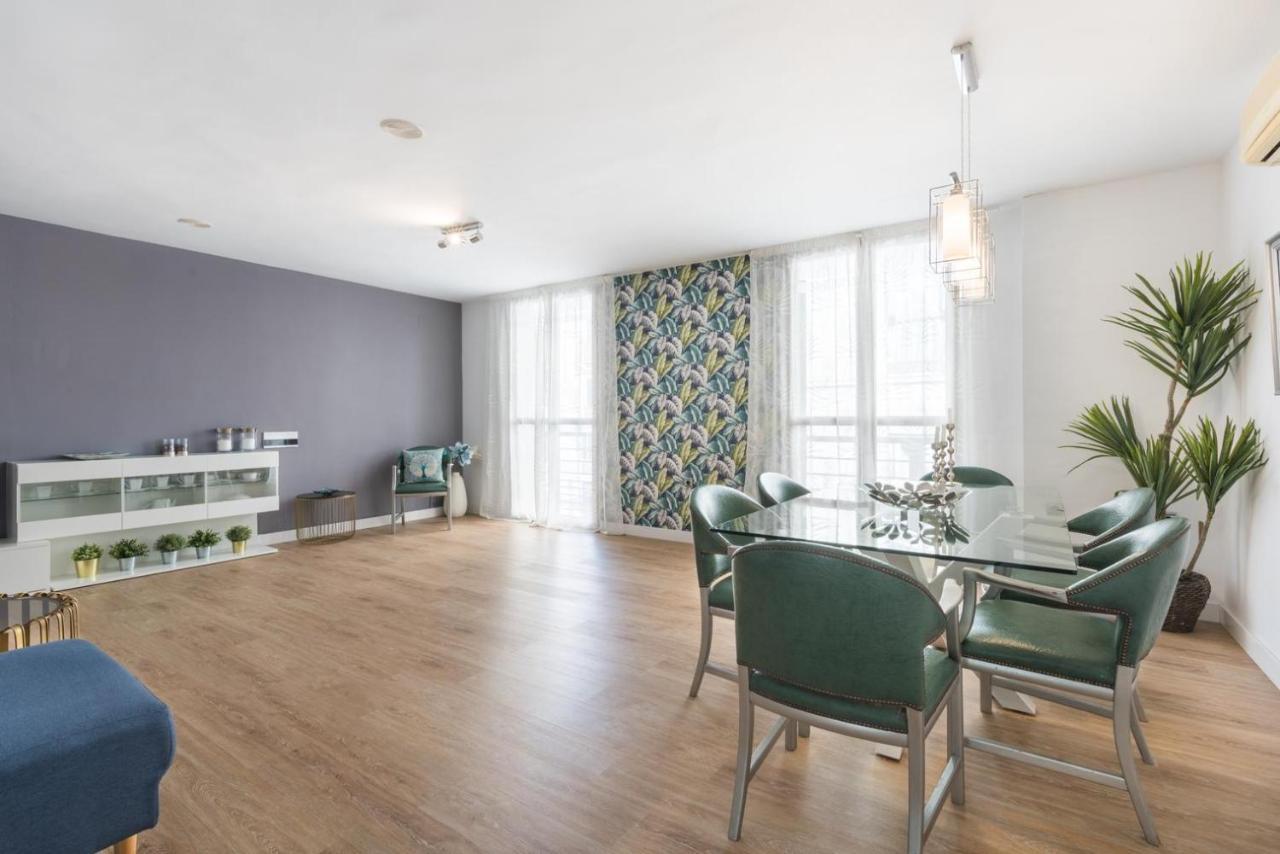 Apartamento Moderno Calle Larios Málaga Eksteriør billede
