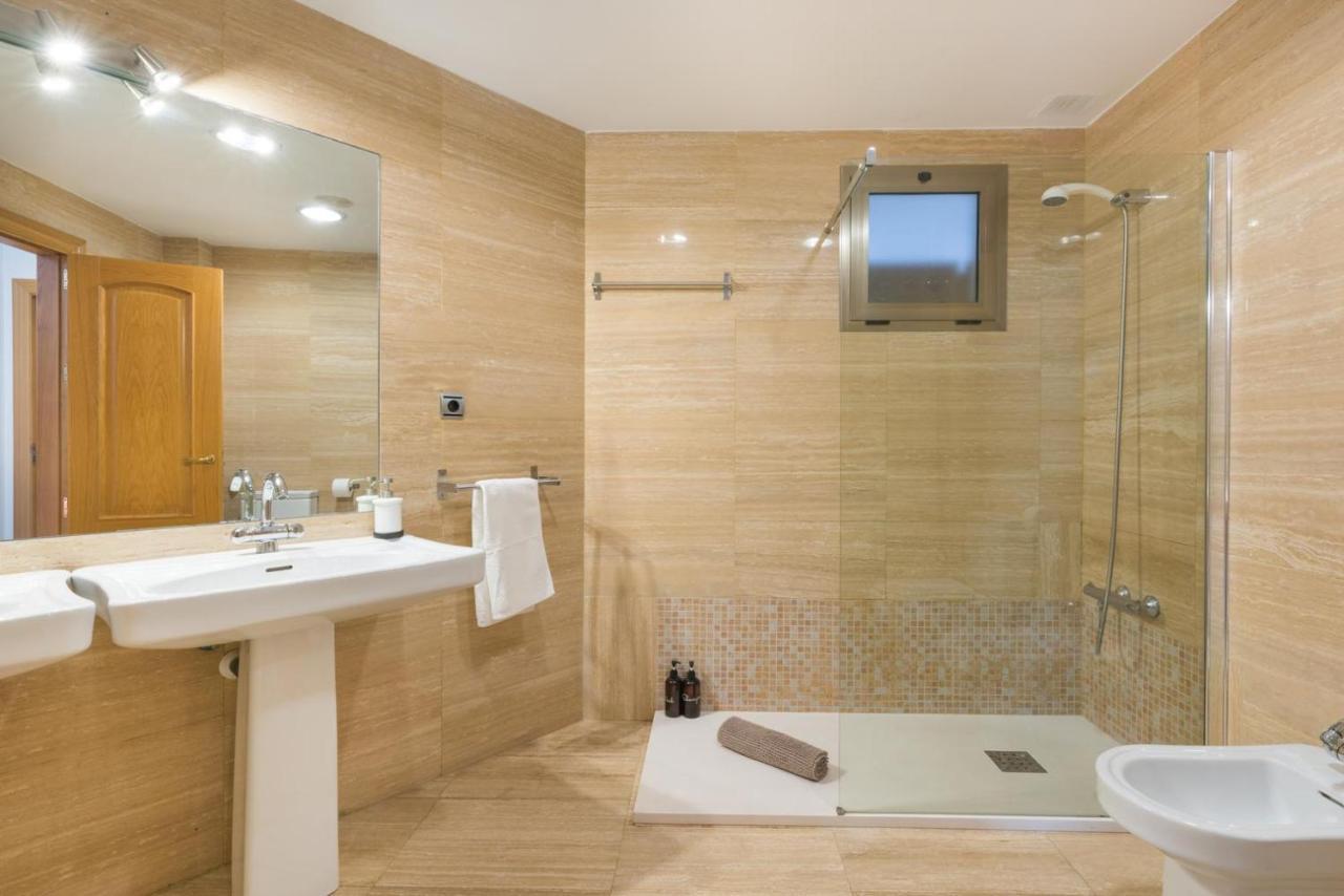 Apartamento Moderno Calle Larios Málaga Eksteriør billede
